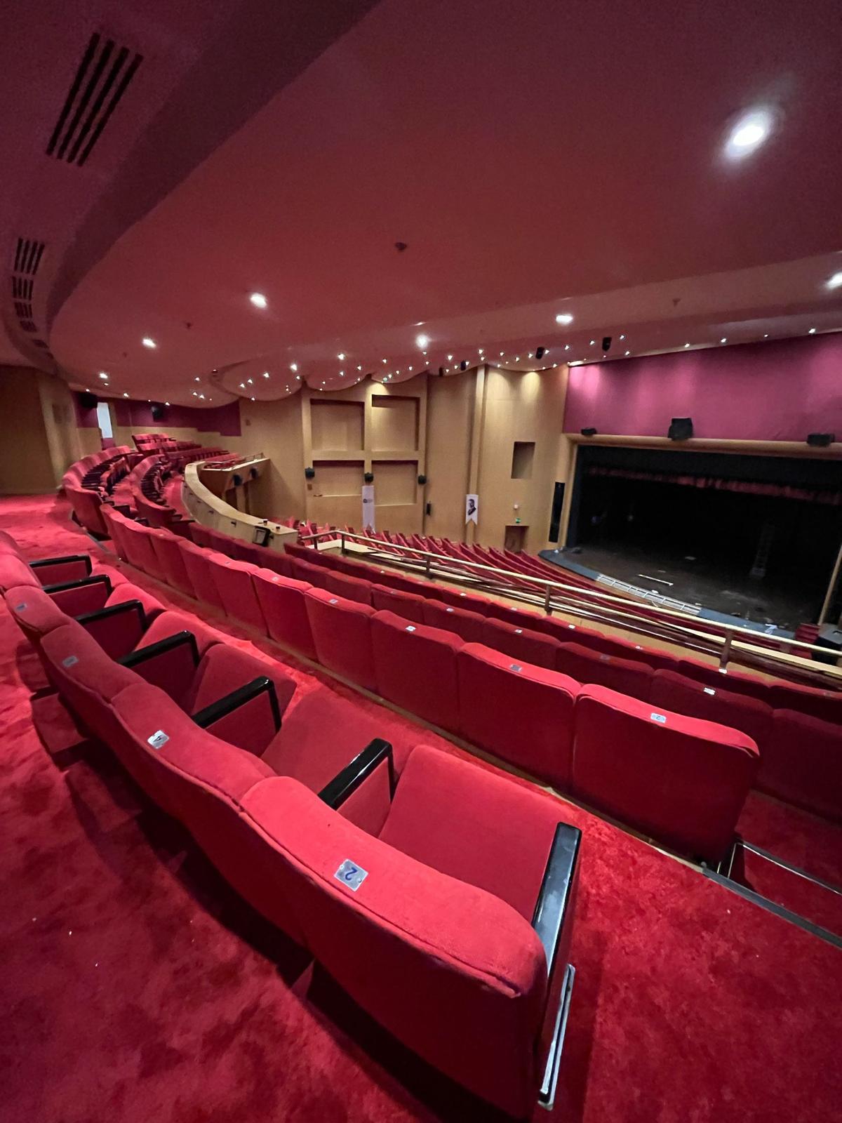 Antalya AKM Kültür Merkezi - Star Hall Koltuk Referans