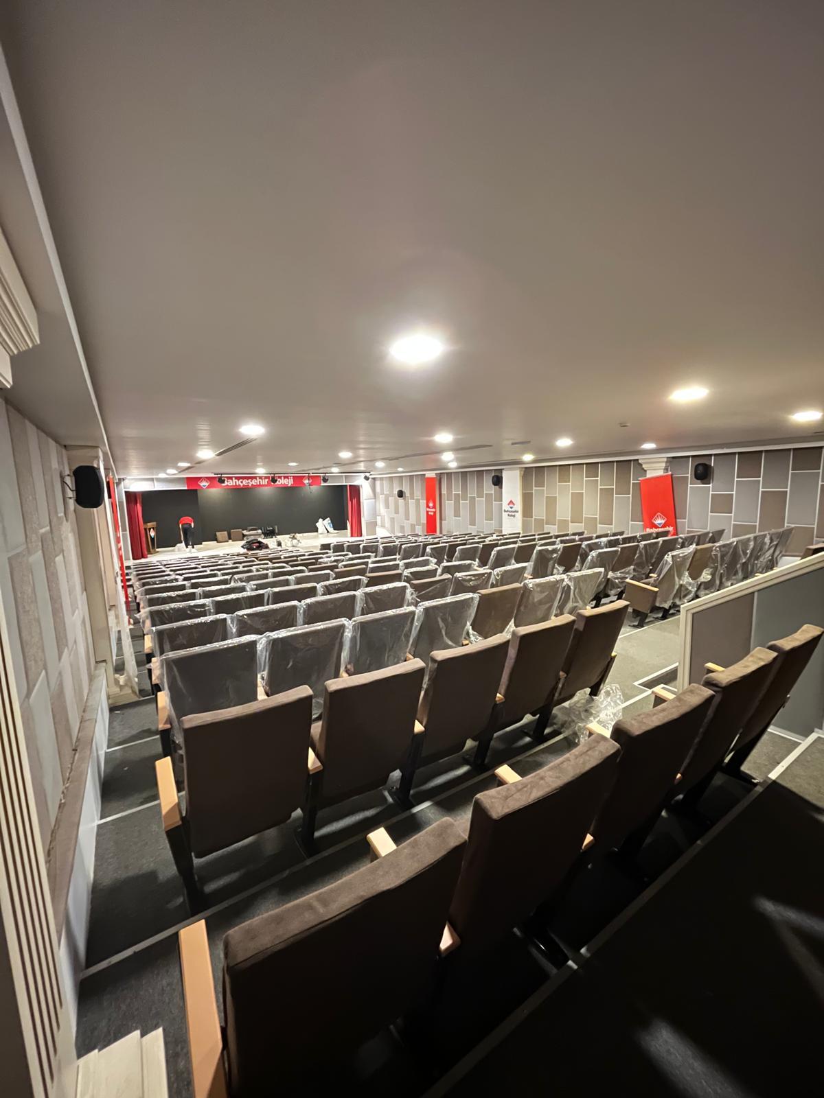 Bursa Bahçeşehir Koleji - Star Hall Koltuk Referans