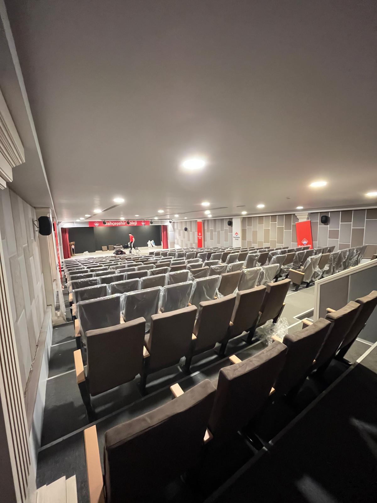 Bursa Bahçeşehir Koleji - Star Hall Koltuk Referans