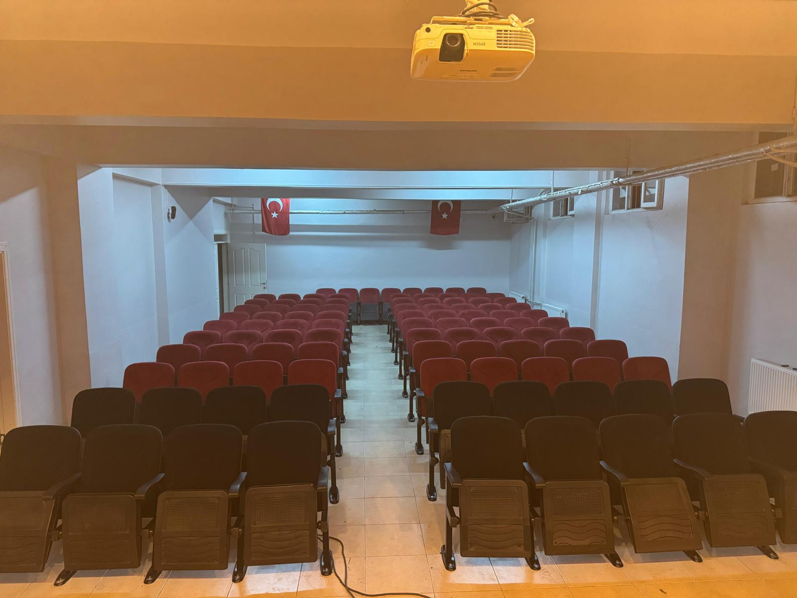 Osmaniye Düzici Ortaokulu - Star Hall Koltuk Referans